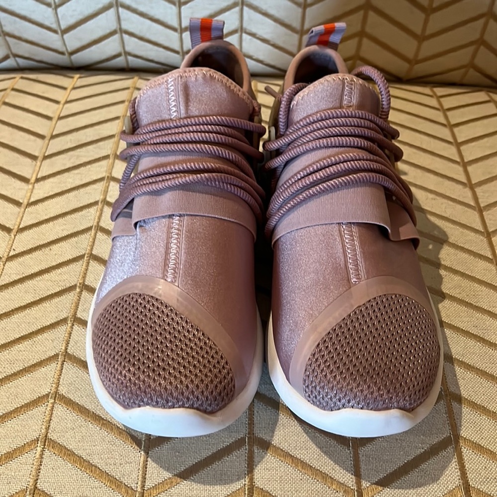 Fabletics sneakers, neoprene, size 6.5